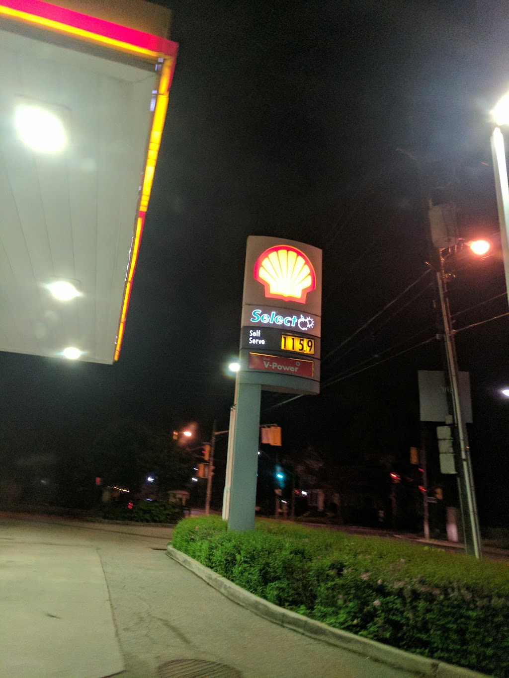 Shell | 1586 Bathurst St, York, ON M5P 3H3, Canada | Phone: (416) 651-8444