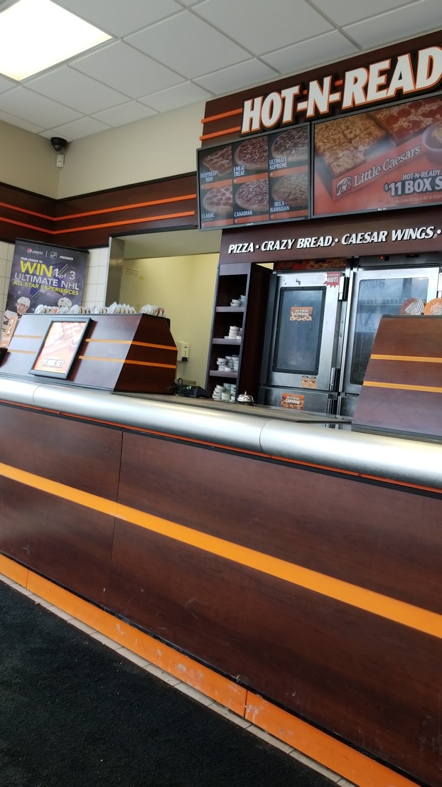 Little Caesars Pizza | Evanston Towne Center, 2060 Symons Valley Pkwy NW Unit 1006, Calgary, AB T3P 0M9, Canada | Phone: (587) 955-9233