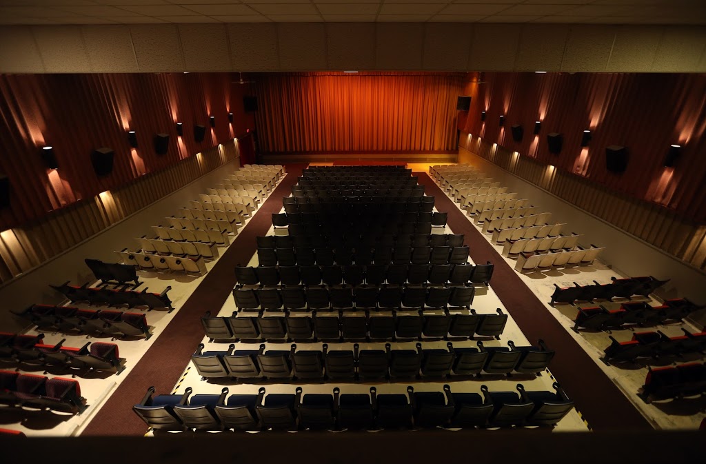 The Vernon Towne Cinema | 2910 30th Ave, Vernon, BC V1T 2B7, Canada | Phone: (250) 545-0352