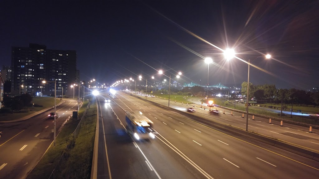 Parc Jean-Pierre-Côté | Rue Saint-Charles Ouest, Longueuil, QC J4H 2K5, Canada