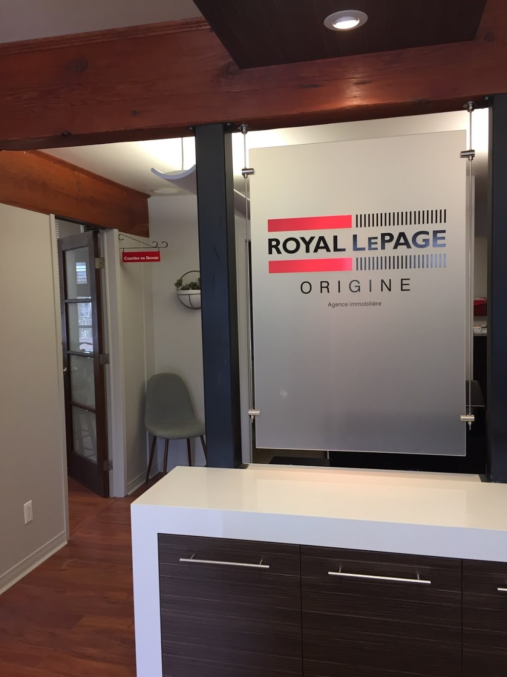 Royal LePage Origine | 16 Boulevard DAnjou, Châteauguay, QC J6K 1B7, Canada | Phone: (450) 692-7121