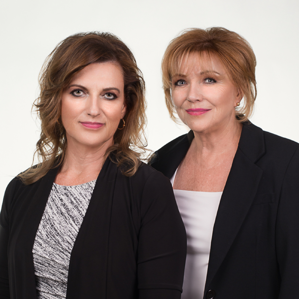 Debbie Bravar & Margaret Rose Real Estate | 1096 Bridge St Suite 100, Manotick, ON K4M 1J2, Canada | Phone: (613) 878-0542