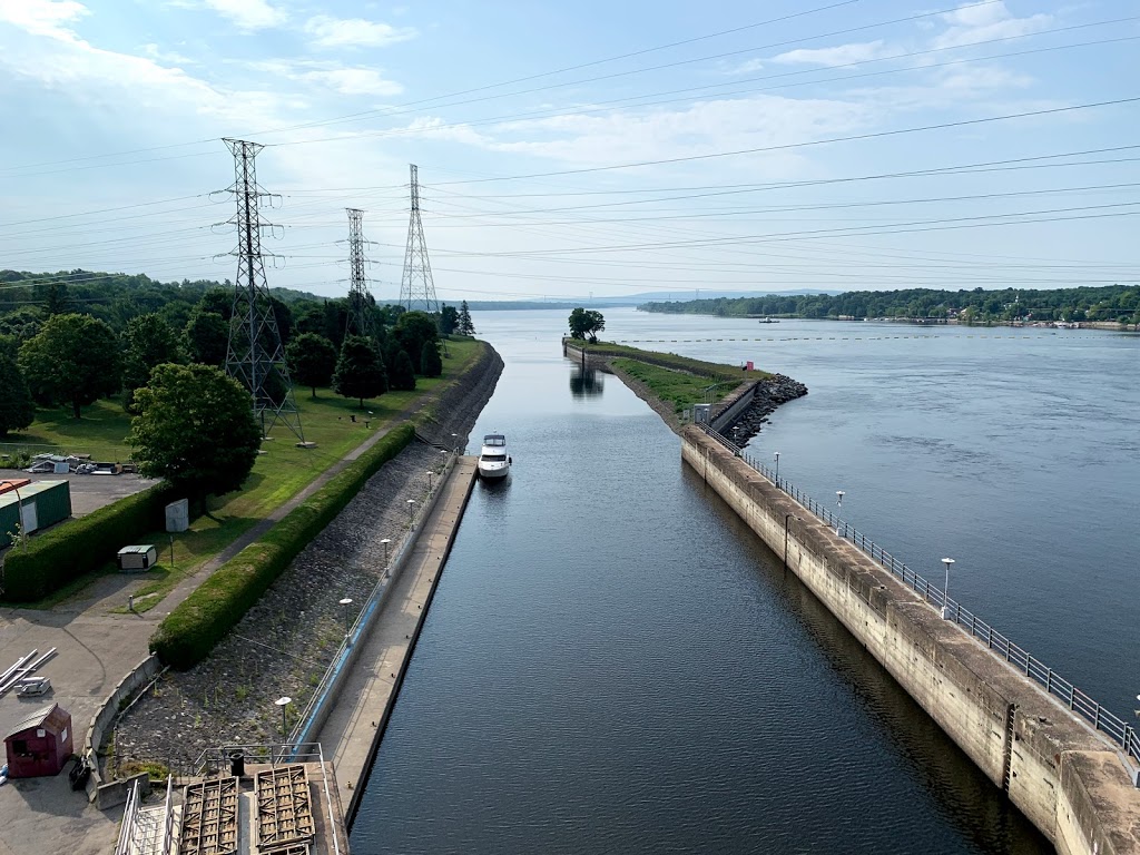 Lieu historique national du Canal-de-Carillon | 230 Rue du Barrage, Saint-André-dArgenteuil, QC J0V 1X0, Canada | Phone: (450) 537-3534