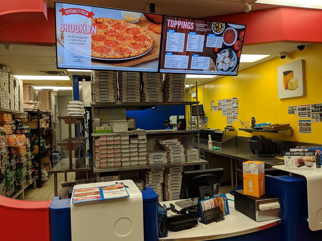 Dominos | 531 Atkinson Ave, Thornhill, ON L4J 8L7, Canada | Phone: (905) 889-4900