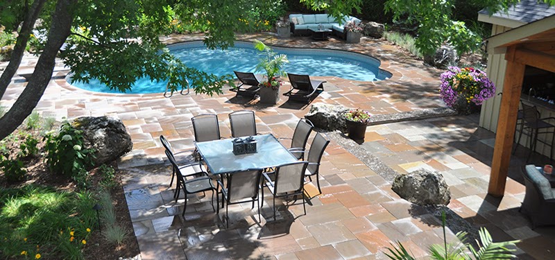 Prestige Pools | 1965 Britannia Rd W, Streetsville, ON L5M 4Y4, Canada | Phone: (905) 542-1505