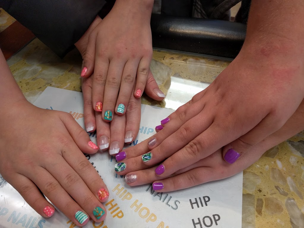 Hip Hop Nails | 69 Dunlop St W, Barrie, ON L4N 1A5, Canada | Phone: (705) 734-3624