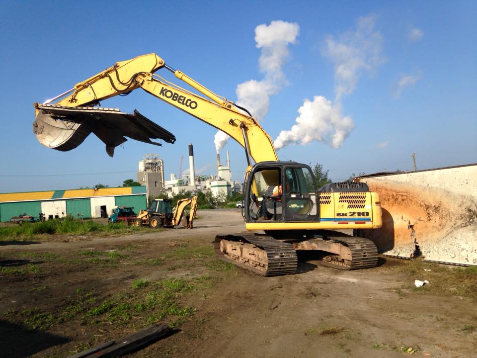 Clearview Trucking & Excavation | 12 Jessy Ln, Grand-Barachois, NB E4P 8W9, Canada | Phone: (506) 532-6771