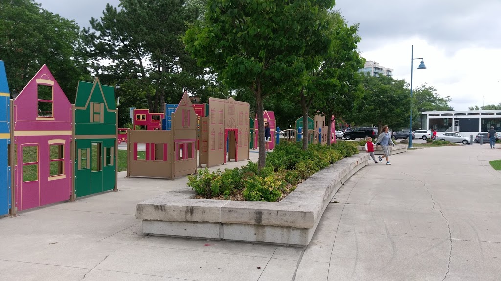 Port Credit Memorial Park Playground | Port Credit, Mississauga, ON L5G 2T8, Canada | Phone: (647) 287-0000