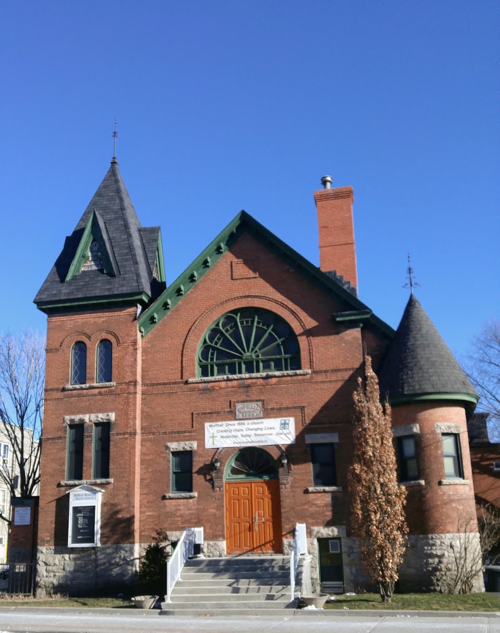 McPhail Memorial Baptist Church | 249 Bronson Ave, Ottawa, ON K1R 6H6, Canada | Phone: (613) 235-7617