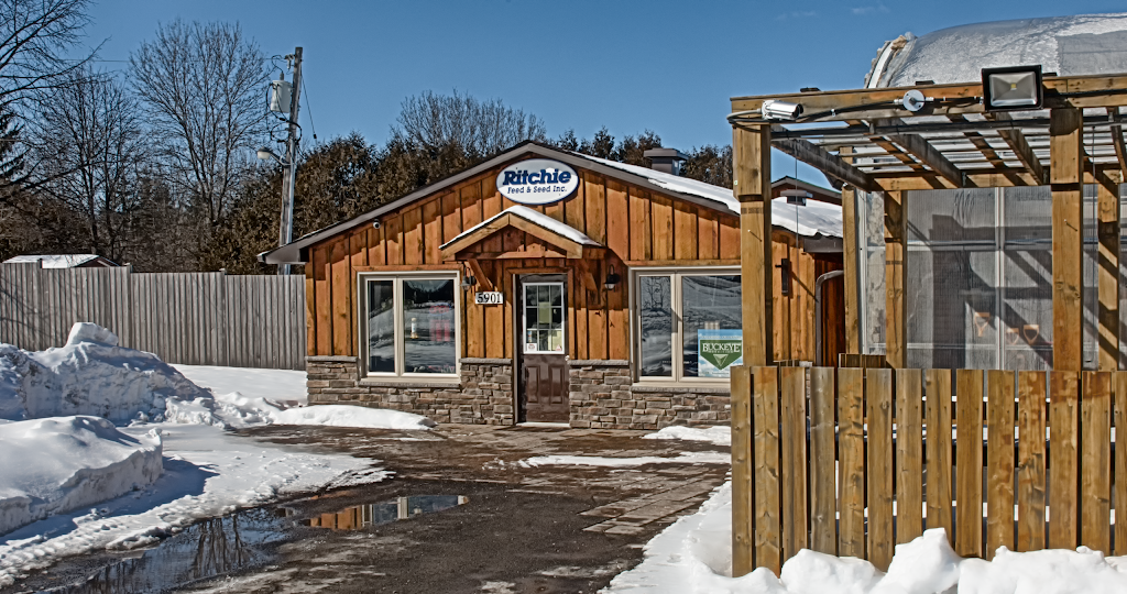 Ritchie Feed & Seed | 5901 Ottawa St, Richmond, ON K0A 2Z0, Canada | Phone: (613) 838-5959