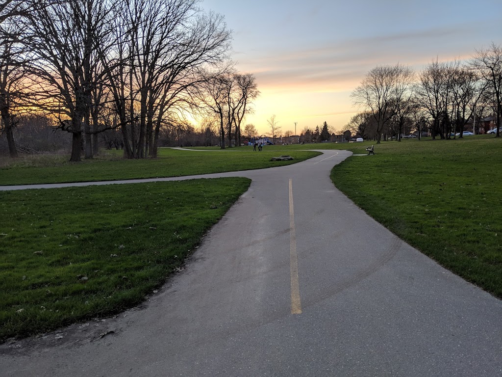 Kiwanis Park Splash Pad | 606 Hale St, London, ON N5W 1H4, Canada | Phone: (519) 661-2489