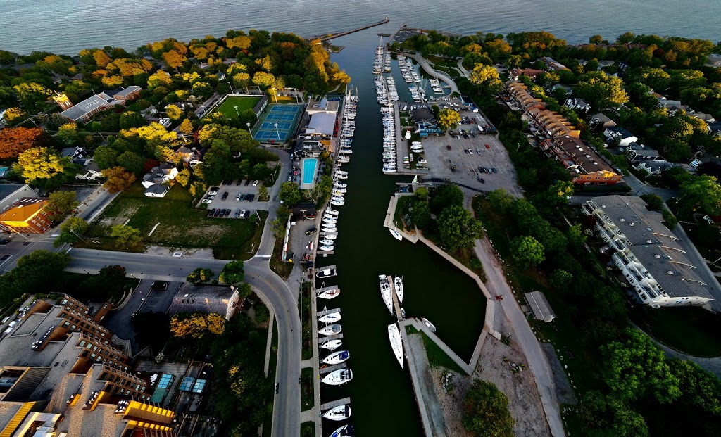 Oakville Yacht Squadron | 97 Forsythe St, Oakville, ON L6K 3R7, Canada | Phone: (905) 338-9379