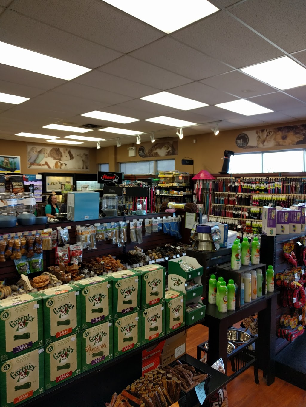 Pet Valu | 3300 Monarch Dr B1, Orillia, ON L3V 8A2, Canada | Phone: (705) 327-7800