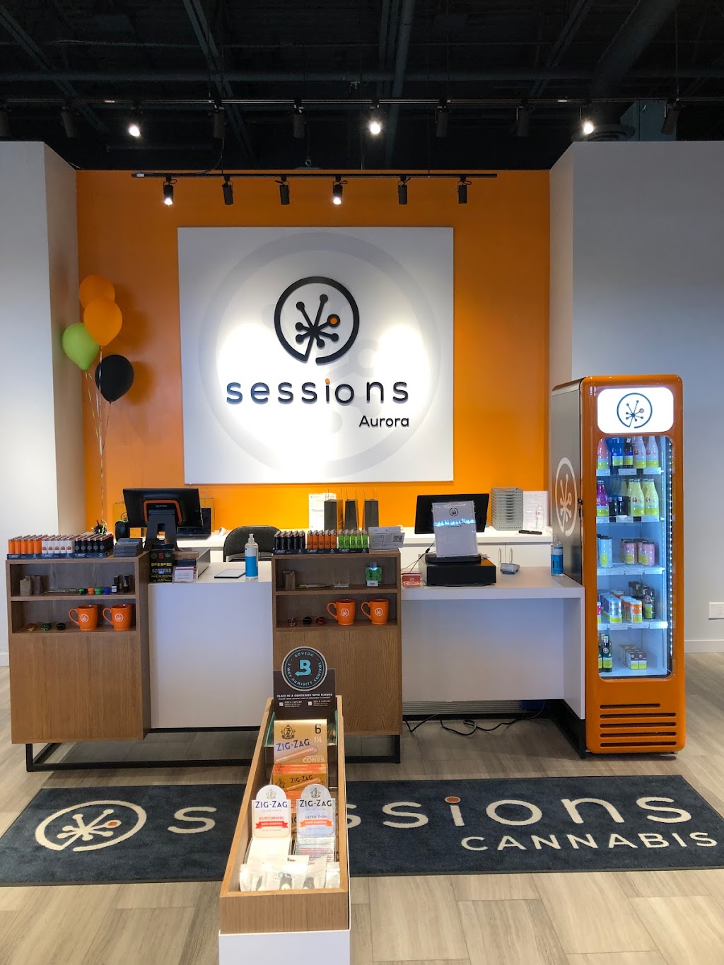 Sessions Cannabis Aurora | 15480 Bayview Ave, Aurora, ON L4G 3G8, Canada | Phone: (905) 503-0699