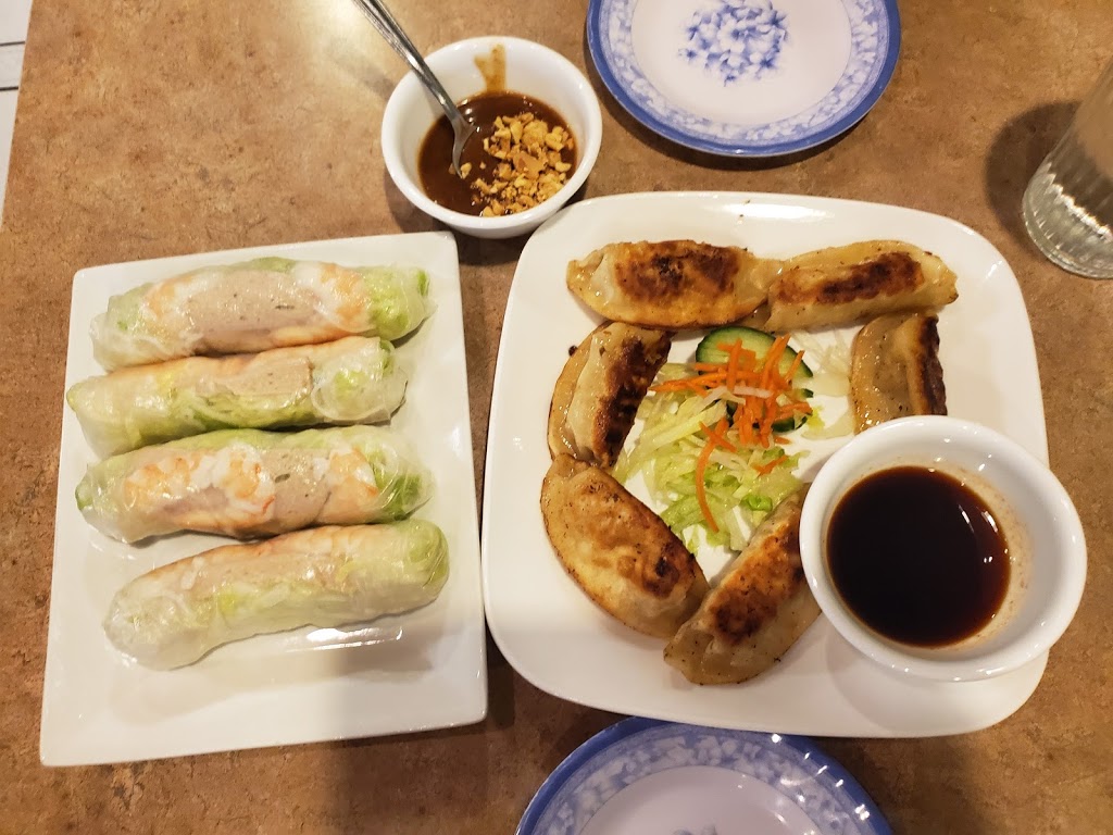 Pho Anh Ltd | 4211 106 St, Edmonton, AB T6J 6L7, Canada | Phone: (780) 465-6282