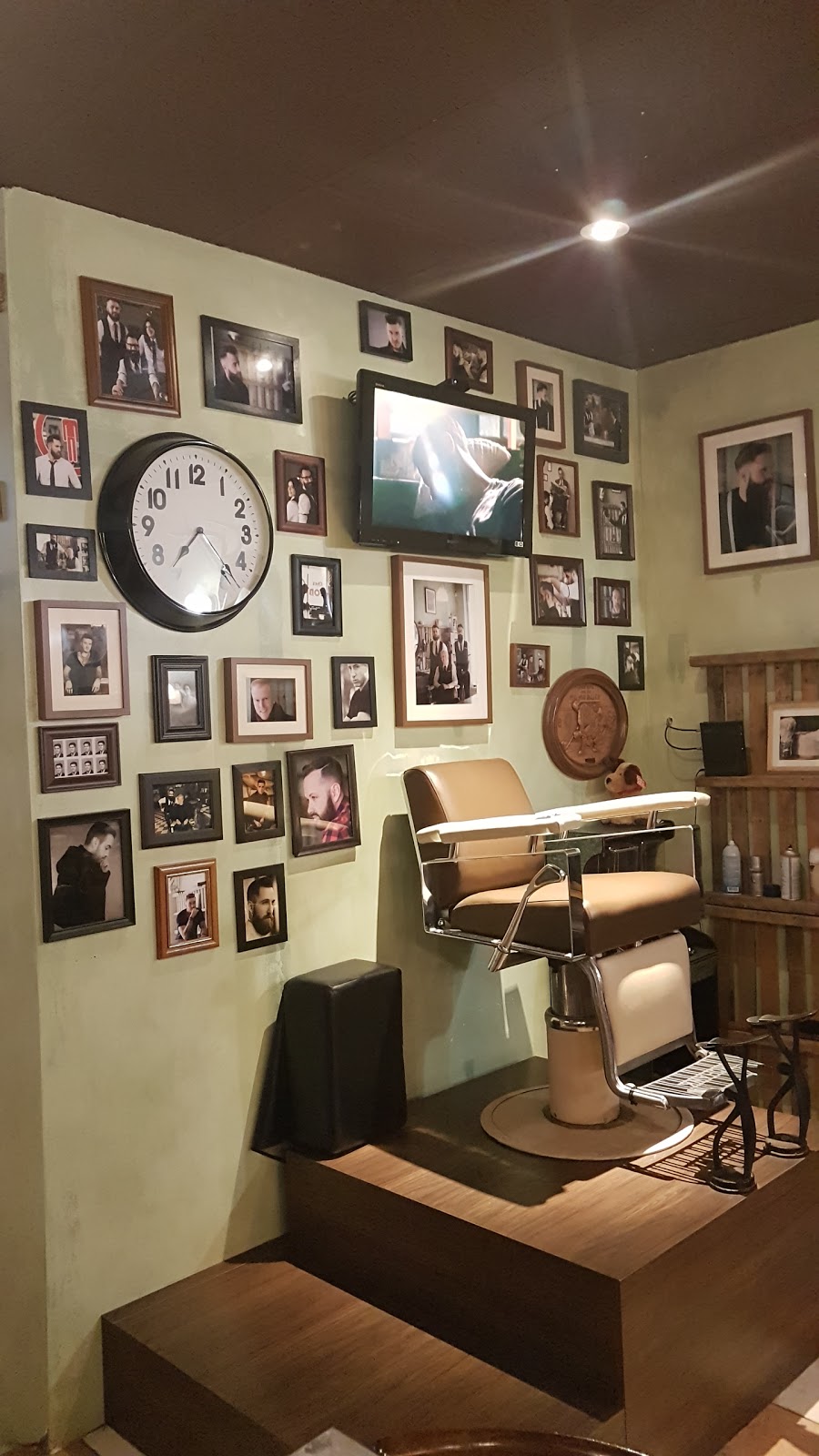 Chez Bob Barbershop | 126 Rue Principale, Châteauguay, QC J6J 3H1, Canada | Phone: (450) 698-2627