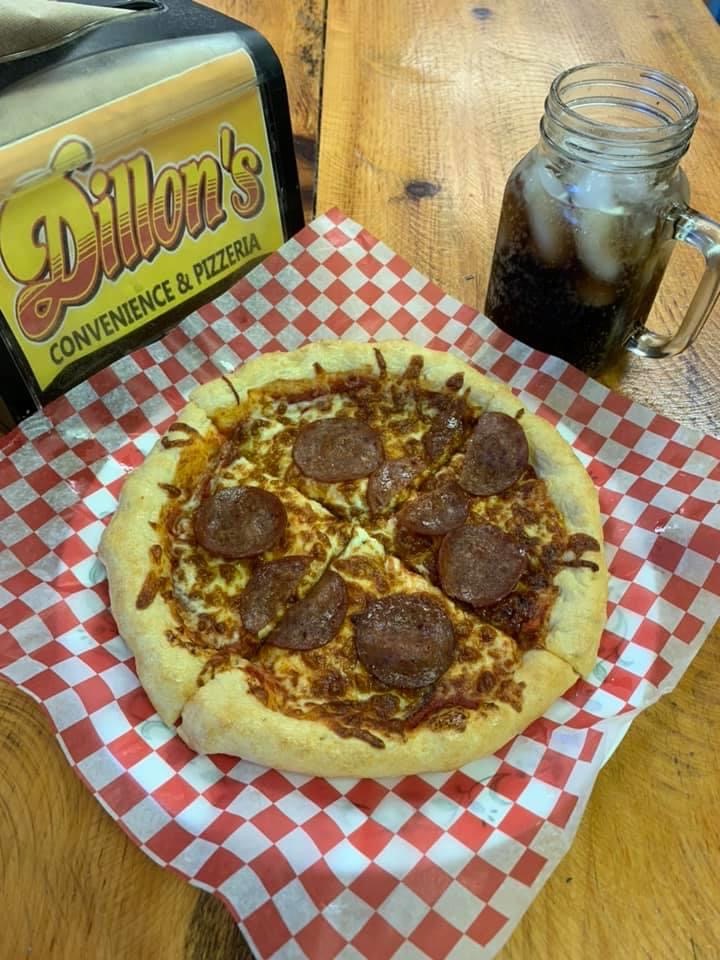 Dillons Convenience & Pizzeria | 1329 Port Hill Station Rd, Tyne Valley, PE C0B 2C0, Canada | Phone: (902) 831-2719