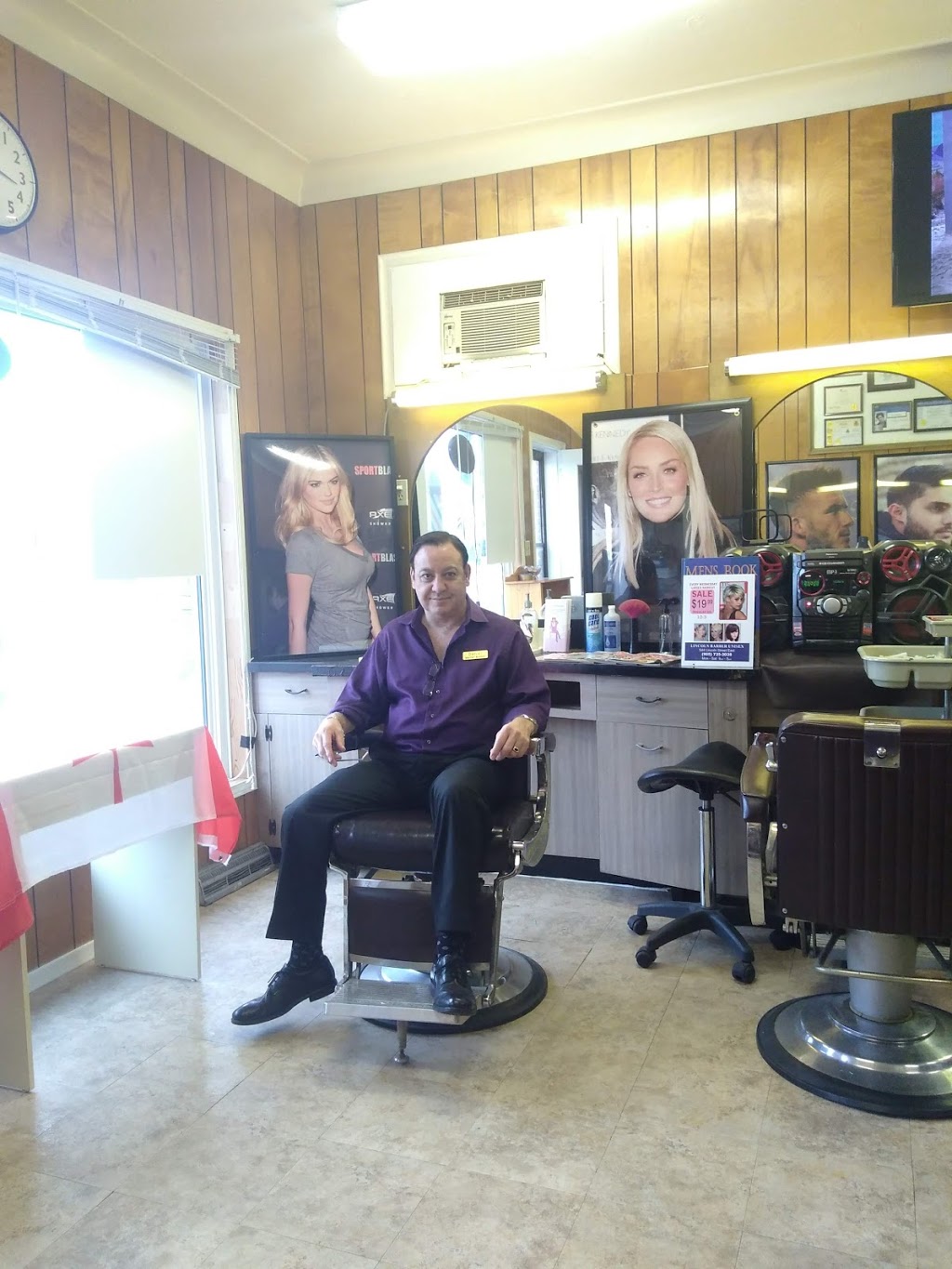 Lincoln Barber Unisex | 544 Lincoln St E, Welland, ON L3B 4P4, Canada | Phone: (905) 735-3038