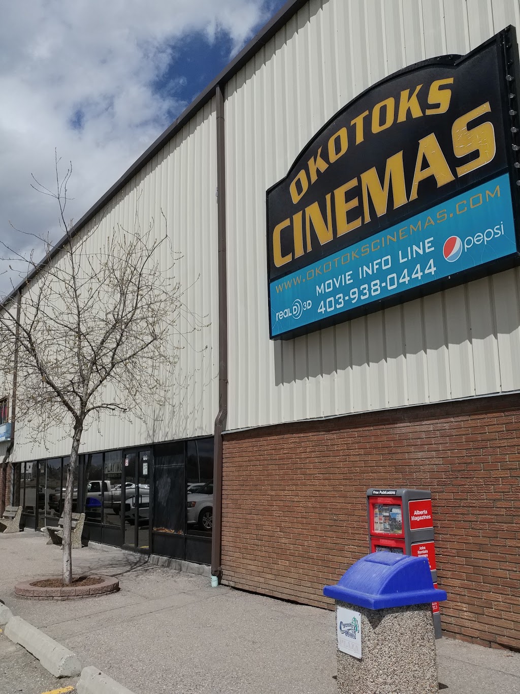 Okotoks Cinemas | 100 Stockton Ave, Okotoks, AB T1S 1A9, Canada | Phone: (403) 938-0444