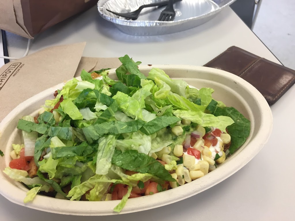 Chipotle Mexican Grill | 2530 Winston Park Dr Unit B1, Oakville, ON L6H 7E5, Canada | Phone: (905) 829-8598