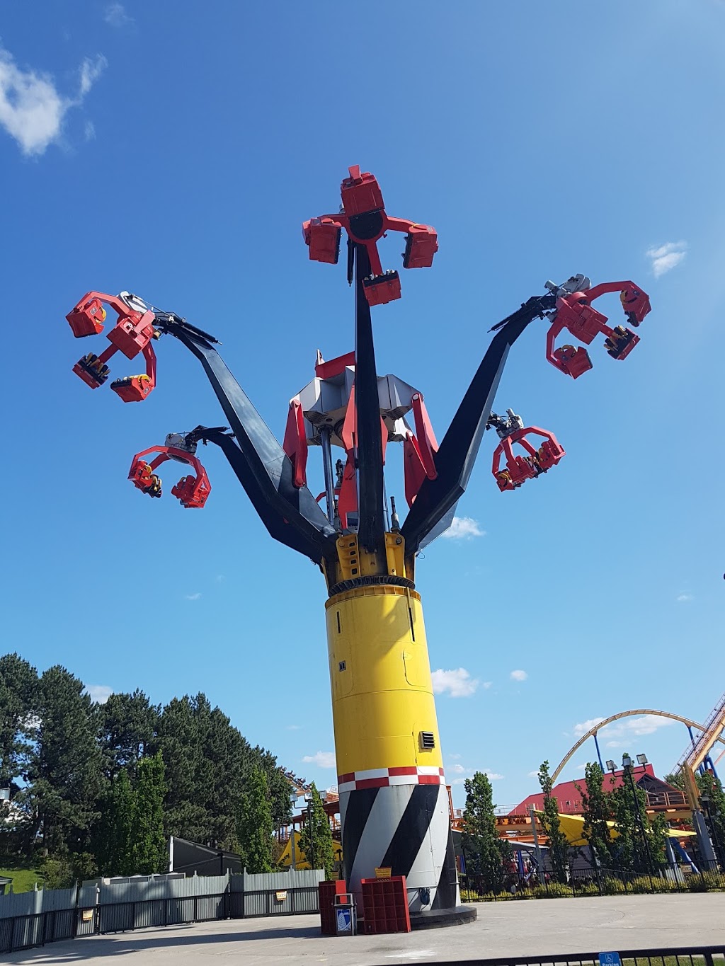 Sledge Hammer | 1 Canadas Wonderland Drive, Maple, ON L6A 1S6, Canada | Phone: (905) 832-7000