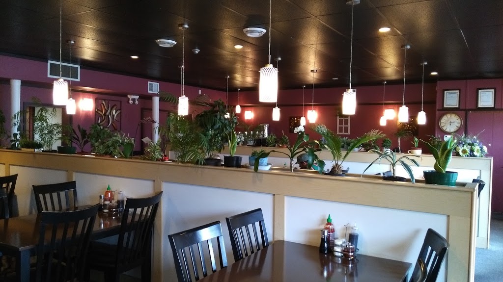 Pho-Ever Restaurant (Korean & Vietnamese) | 1669 Pear St, Victoria, BC V8P 2A5, Canada | Phone: (250) 388-0028