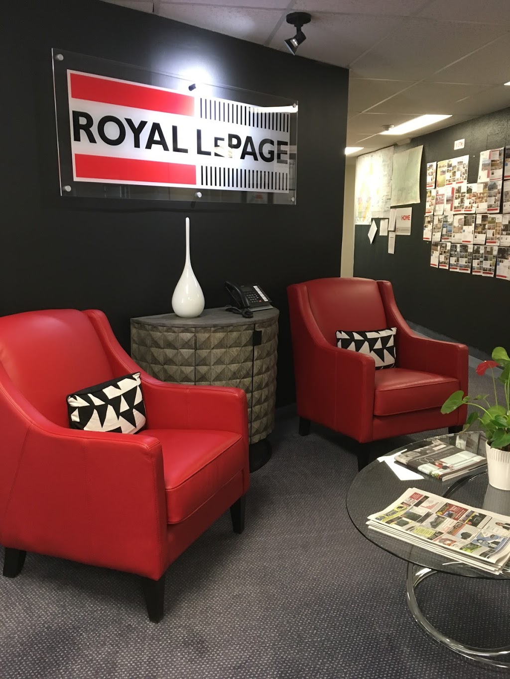 Royal LePage Parkway Realty | 885 Clonsilla Ave, Peterborough, ON K9J 5Y2, Canada | Phone: (705) 743-3636