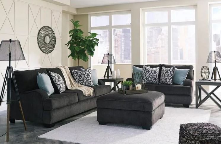 Home Style Furniture Inc | 940 Queenston Rd, Stoney Creek, ON L8G 1B7, Canada | Phone: (905) 662-4445