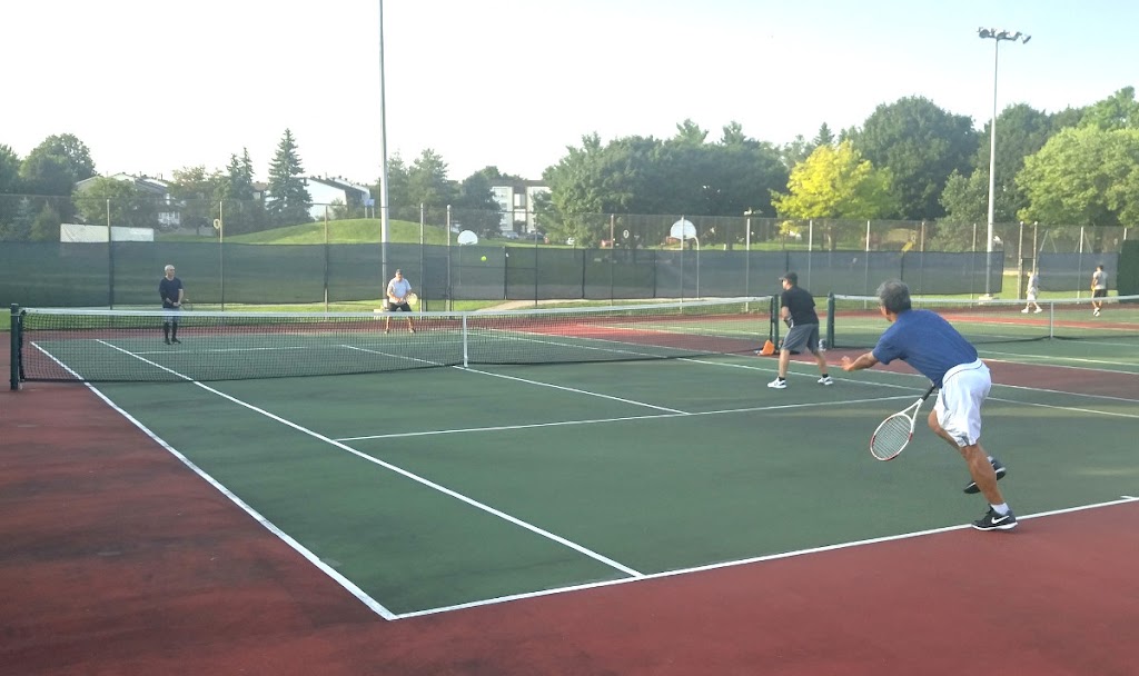 Elmridge Park Tennis Club | 1841 Elmridge Dr, Gloucester, ON K1J 6R8, Canada | Phone: (613) 748-0490