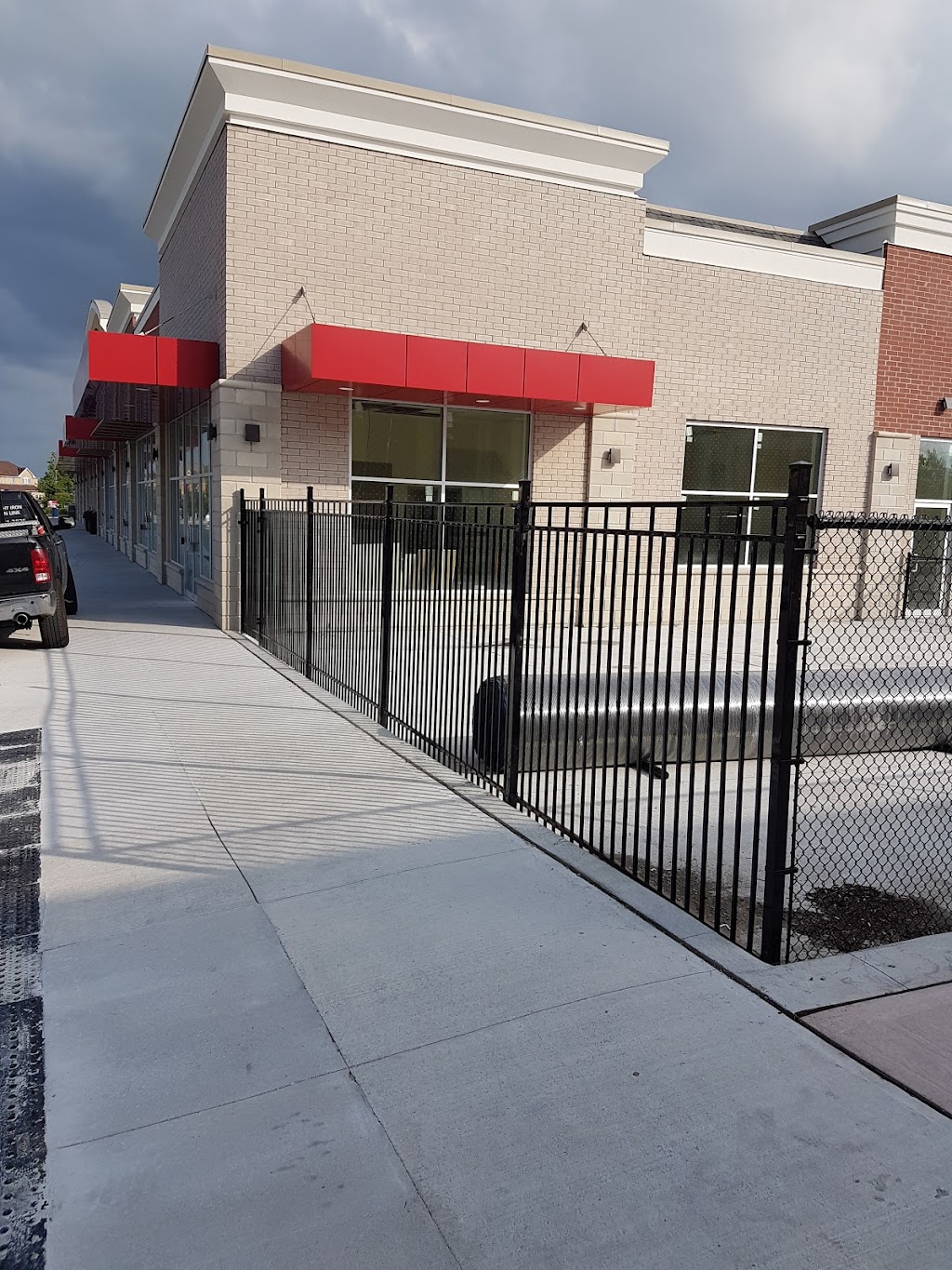 GT FENCE | 91 Belfry Dr, Newmarket, ON L3Y 3E9, Canada | Phone: (905) 251-3835