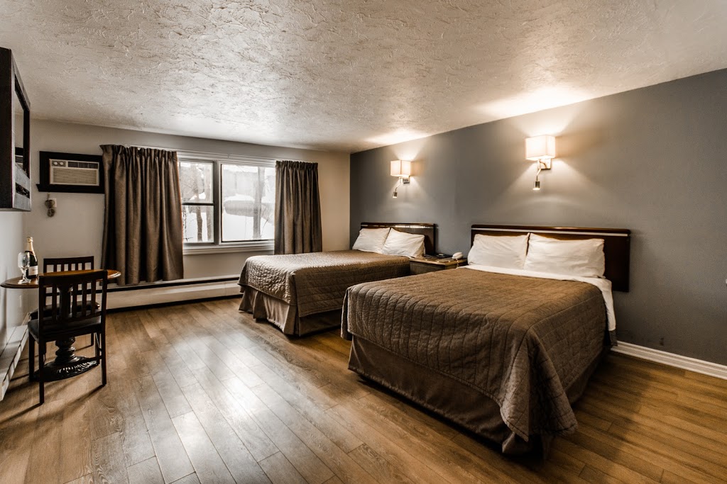 Olux Hotel Motel & Suites | 1354 Boulevard des Laurentides, Laval, QC H7N 4Y4, Canada | Phone: (450) 669-2601