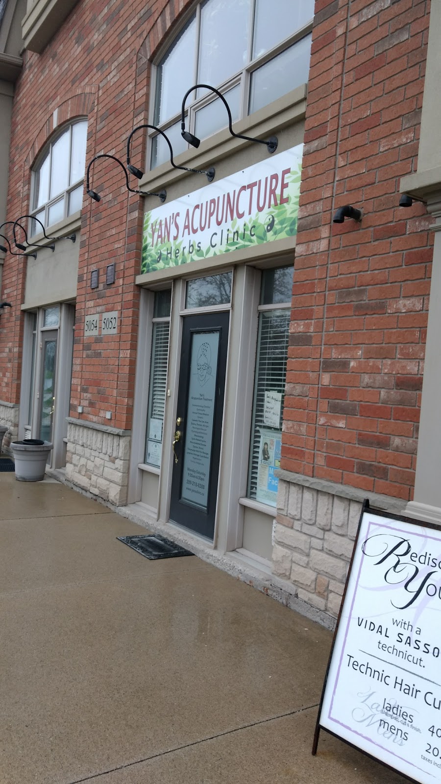 Yans Acupuncture & Herbs Clinic | 5052 Fairview St, Burlington, ON L7L 0B4, Canada | Phone: (289) 218-8388