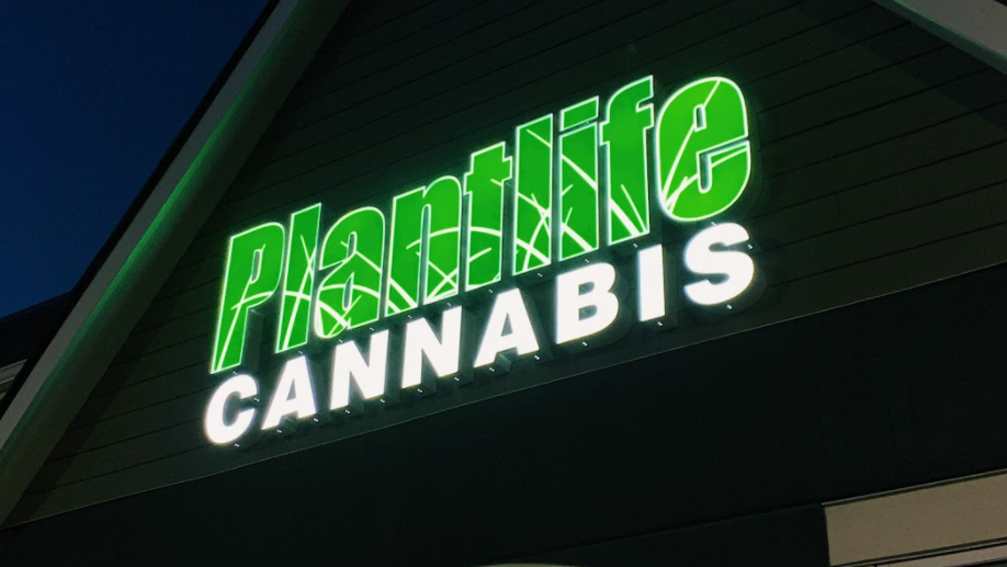 Plantlife Cannabis (Calgary Mahogany) | 7 Mahogany Plaza SE, Calgary, AB T3M 2P8, Canada | Phone: (403) 455-9916