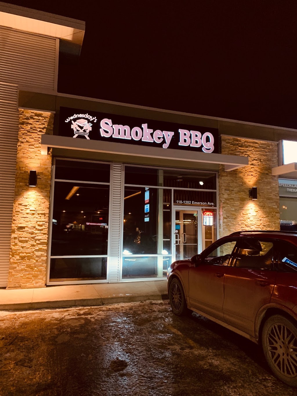 Wednesday’s Smokey BBQ | 110-1202 Emerson Ave, Saskatoon, SK S7H 2X1, Canada | Phone: (306) 382-2112