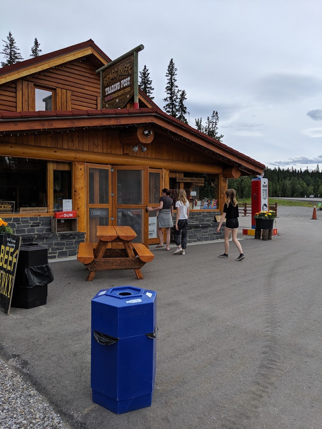 Bragg Creek Trading Post Ltd | 117 White Ave, Bragg Creek, AB T0L 0K0, Canada | Phone: (403) 949-3737