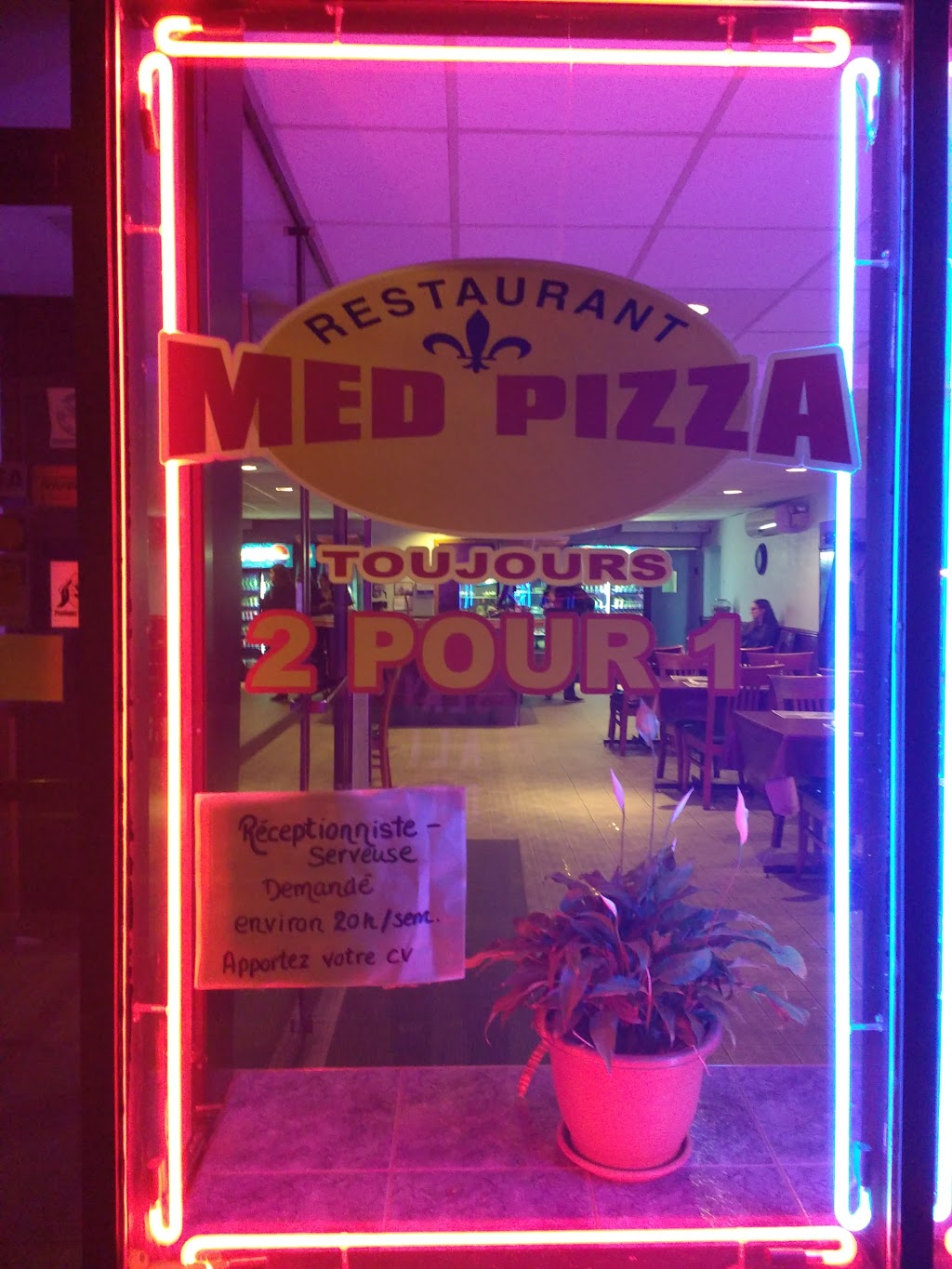 MED Pizza - Marieville | 1421 Rue du Pont, Marieville, QC J3M 1G2, Canada | Phone: (450) 460-0000