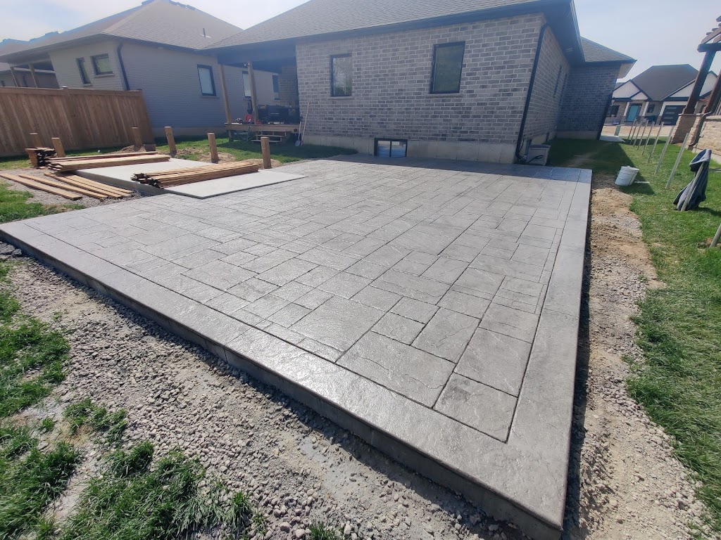 Entwistle Concrete and Landscape | 121 King St, Tavistock, ON N0B 2R0, Canada | Phone: (519) 501-5260