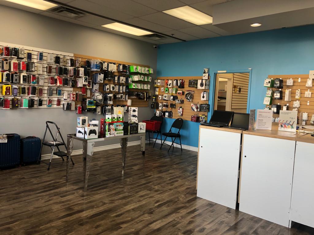 Cellucom Electronics Inc Heartland Location | 808 Britannia Rd W Unit 102, Mississauga, ON L5V 0A7, Canada | Phone: (905) 826-9737