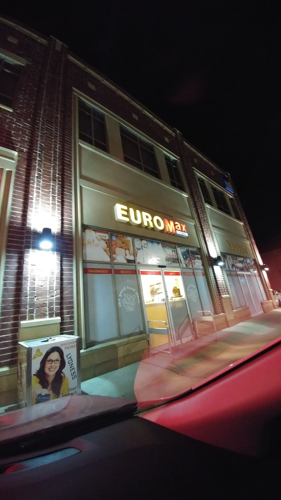 EuroMax Foods Bakery & Deli | 61 James Snow Parkway South, Milton, ON L9T 0R3, Canada | Phone: (905) 693-6661