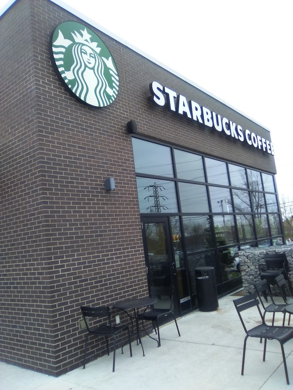 Starbucks | 1320 Castlefield Ave Building D, York, ON M6B 4B3, Canada | Phone: (416) 785-3025