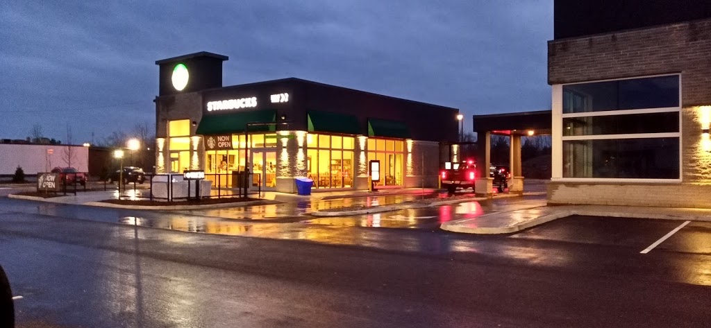 Starbucks | 897 Niagara St, Welland, ON L3C 1M4, Canada | Phone: (289) 673-3563