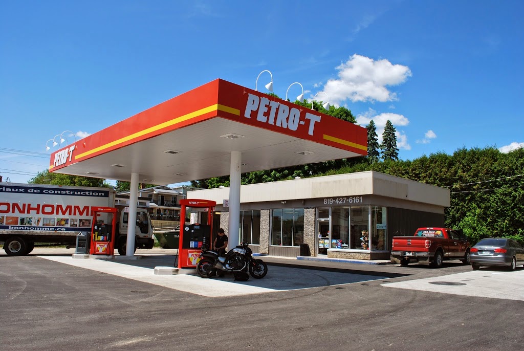 Petro-T | 250 Rue Papineau, Papineauville, QC J0V 1R0, Canada | Phone: (819) 427-6161