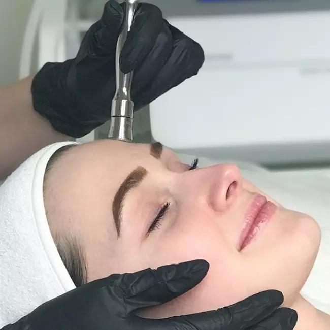 Skin Care by Pari - Soins de la peau avec Pari | 75 Rue de Matagami, Blainville, QC J7B 1T6, Canada | Phone: (438) 728-3050