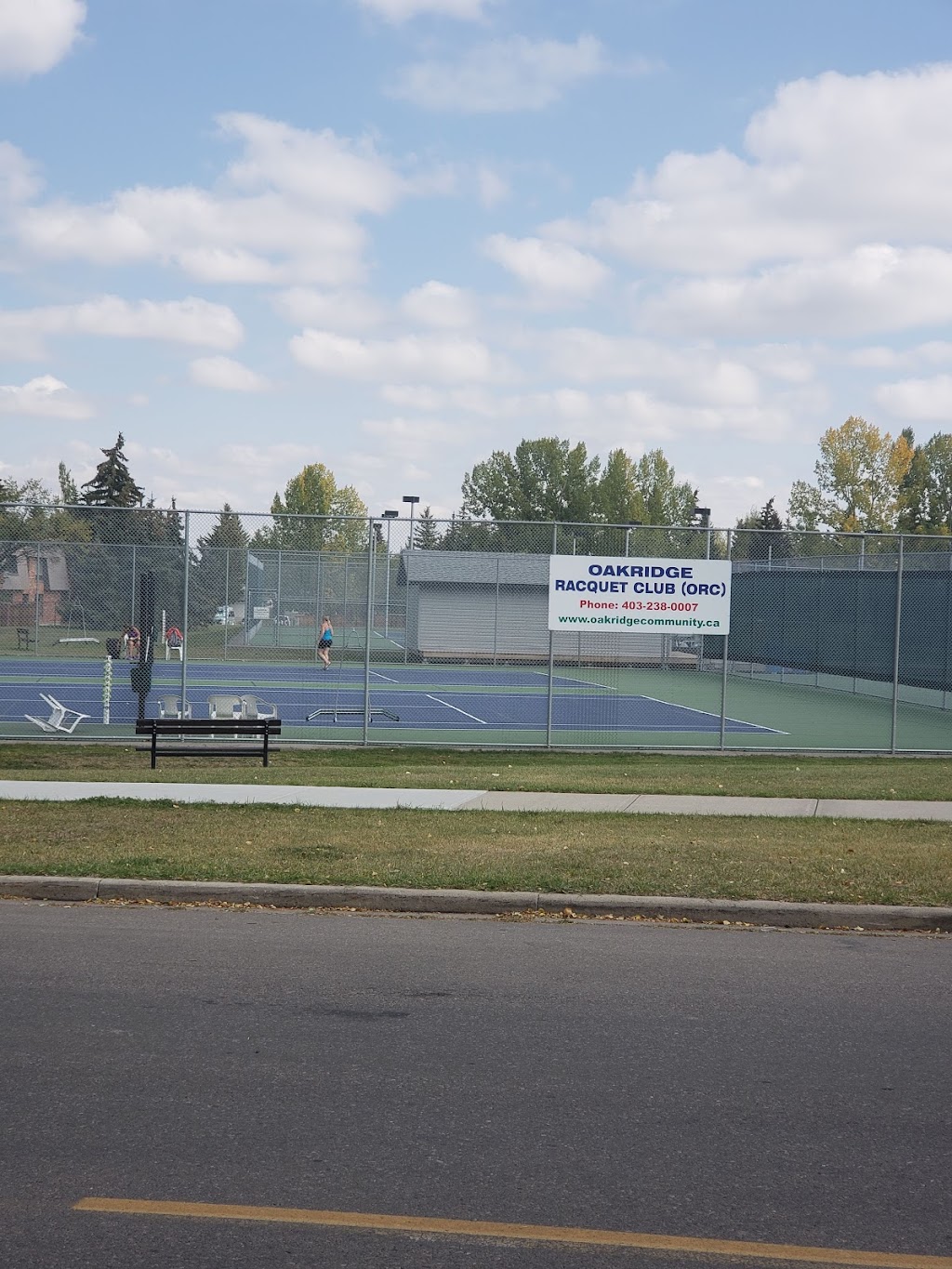 Oakridge Racquet Club | 9504 Oakfield Dr SW, Calgary, AB T2V 0L1, Canada | Phone: (403) 238-0007