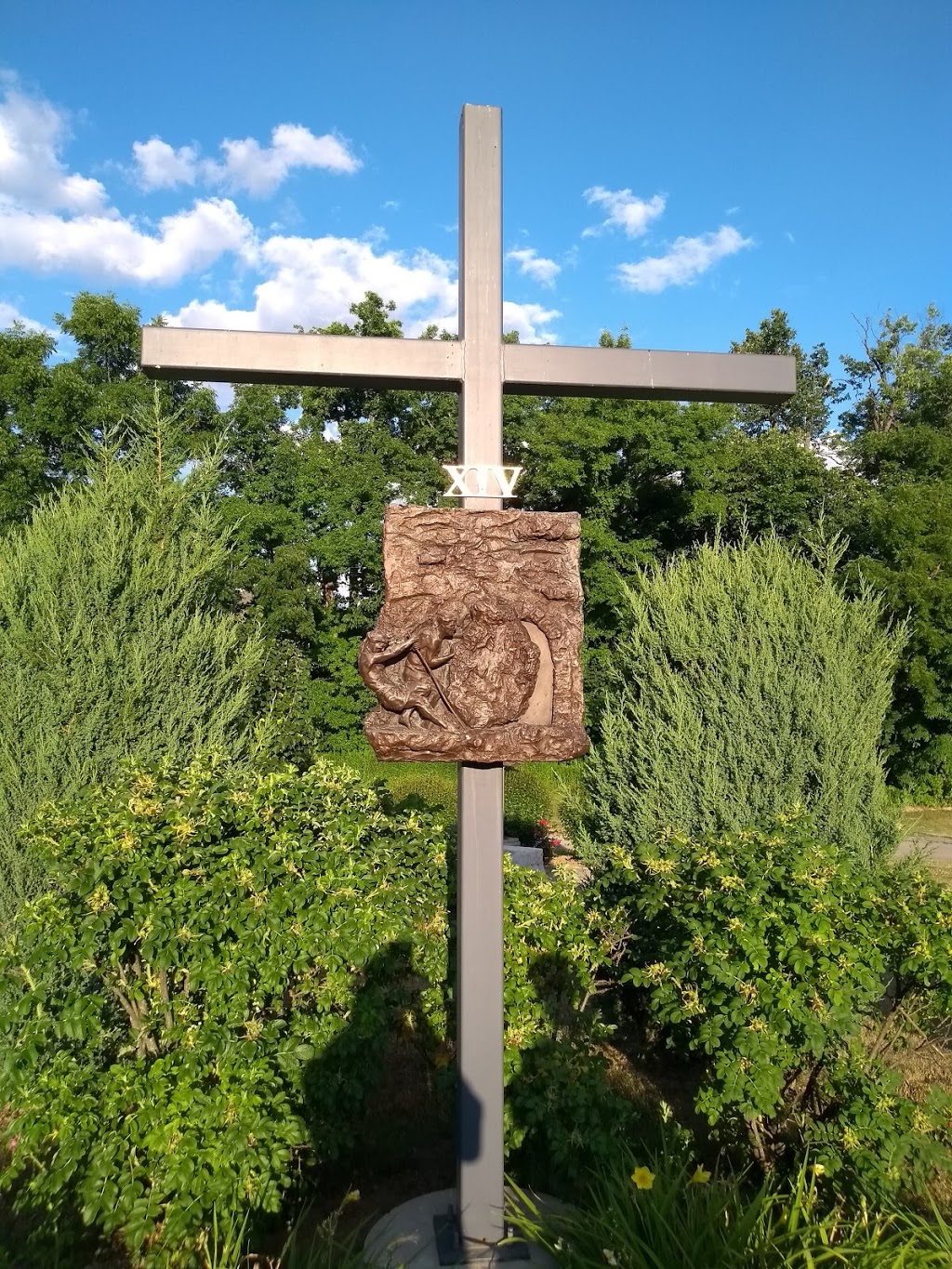 Bishop A. Tonnos Stations of The Cross Park | 400 Rymal Rd W, Hamilton, ON L9B 1B8, Canada | Phone: (905) 575-9191