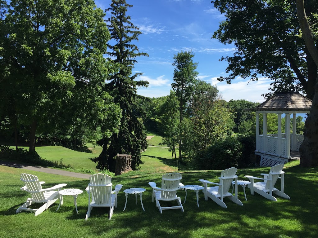 Penryn Park Wedding Venue at Port Hope Golf and Country Club | 82 Victoria St S, Port Hope, ON L1A 3L6, Canada | Phone: (800) 346-5361