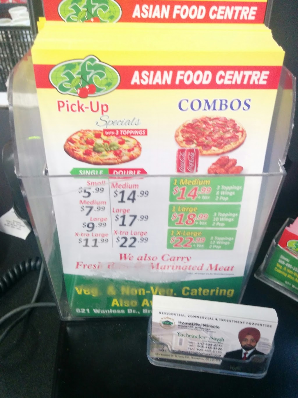 Asian food Centre Meat & Pizza | 621 Wanless Dr, Brampton, ON L7A 3S9, Canada | Phone: (905) 495-4448