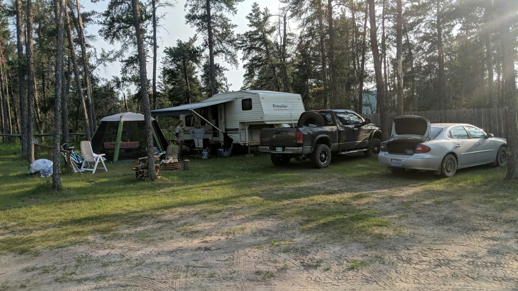 Pine View Campground | 19126 Provincial Route 210, Woodridge, MB R0A 2N0, Canada | Phone: (204) 429-2027