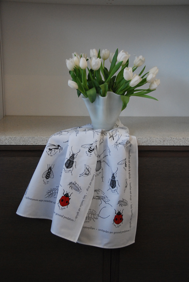 Creative Tea Towels | 2665 Islands View Dr, Gabriola, BC V0R 1X7, Canada | Phone: (250) 325-2141
