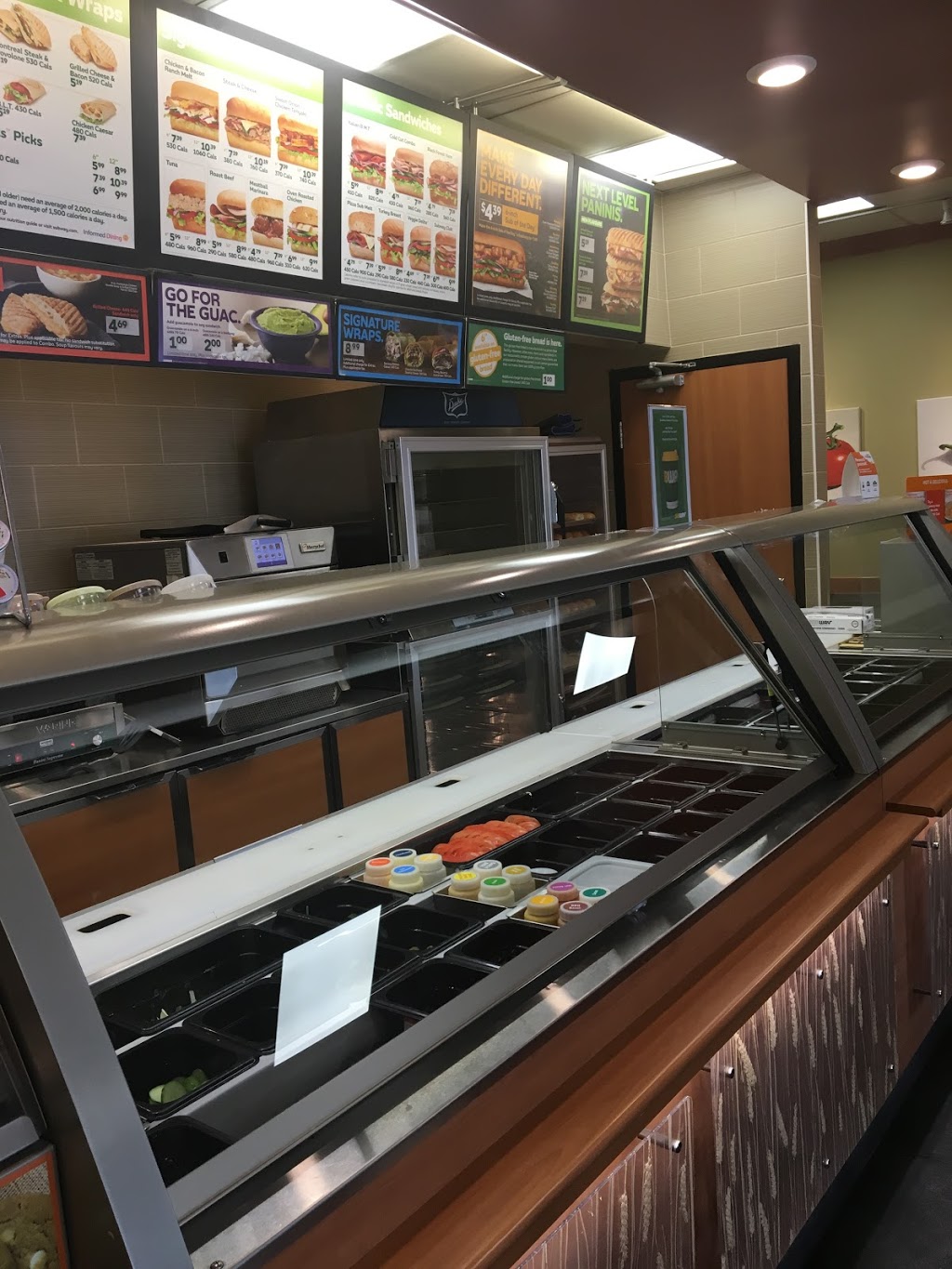 Subway | 911 Jane St, York, ON M6N 4C6, Canada | Phone: (416) 763-1414